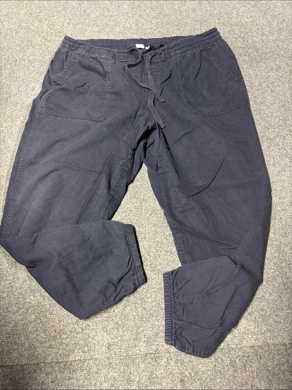 GAP women’s Dark Navy Drawstring Joggers
